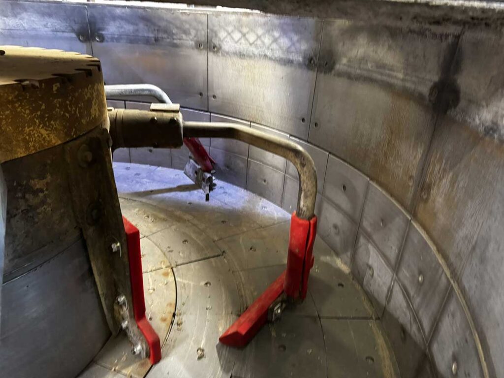 2025.08.25---Reparatur-Mischer-+-Trichter---A233584-(38)